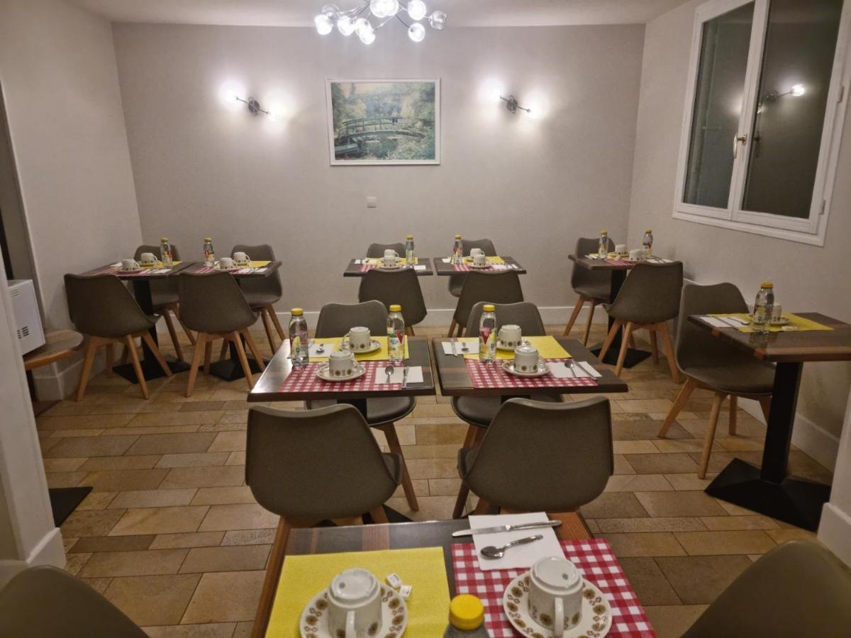 Hotel Du Haut Marais Saint-Marcel  Екстериор снимка